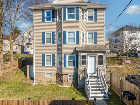 74 Liberty St, Fall River, MA 02724
