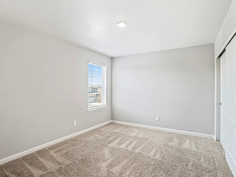 2141 Kerry St — Photo 22