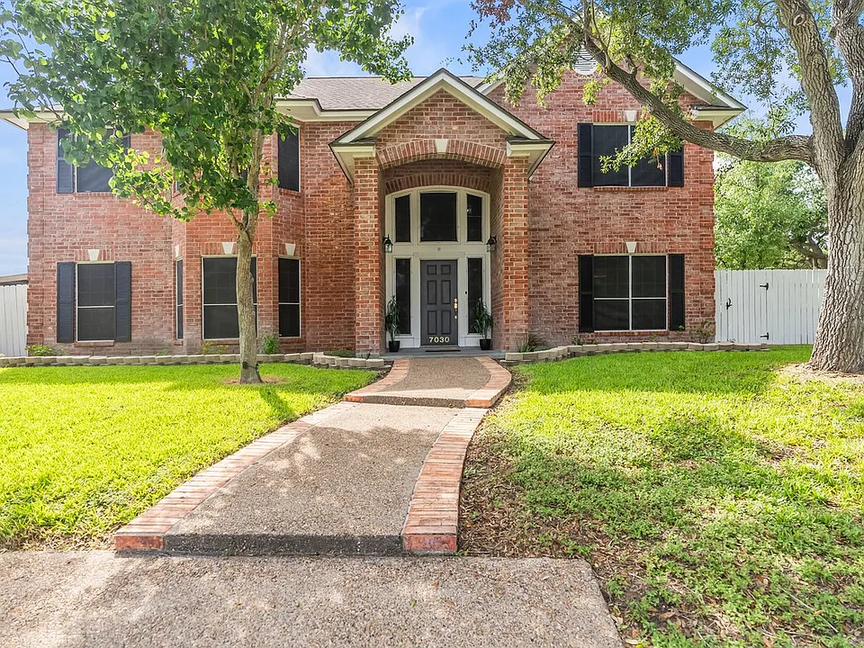 7030 Chiswick Dr