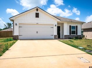1439 Monterey Dr, Longview, TX 75601