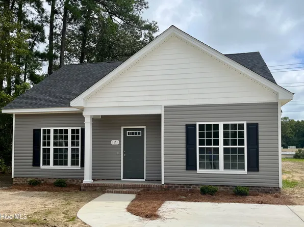 1133 Strawbush Road, Rocky Mount, NC 27804