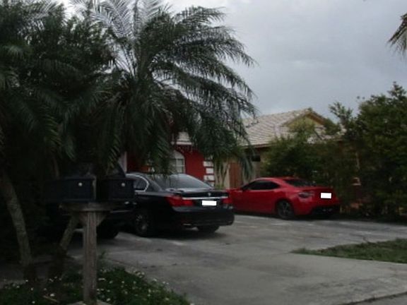 3rd image of 10048 NW 126th Ter