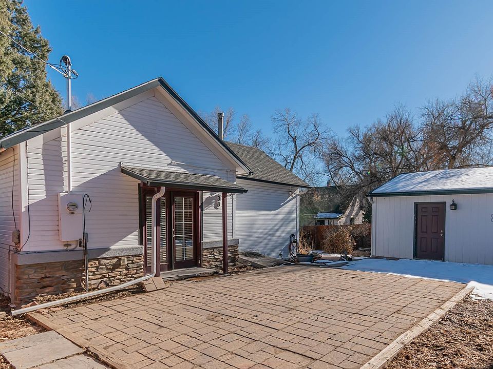 Private cottage, patio, and 2-car garage