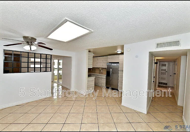 10565 Murphy St — Photo 10