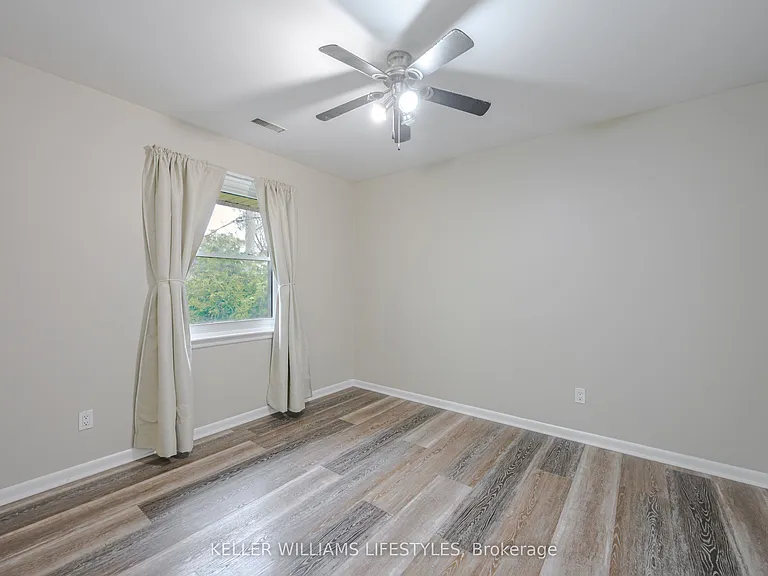 84 Wilson Ave #UPPER SE — Photo 7