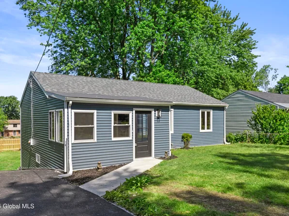 1011 9th Avenue, Troy, NY 12182