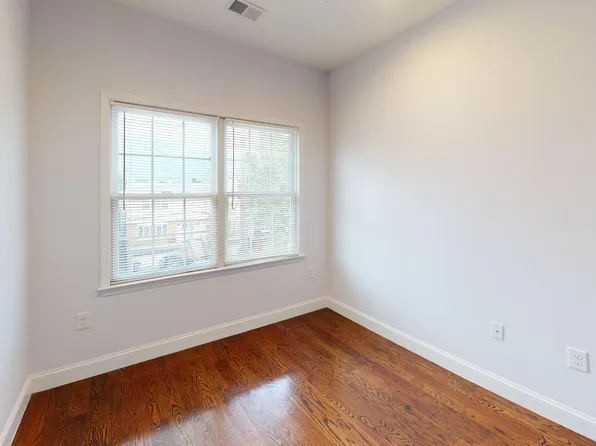 40 Corbin Avenue image 17 of 26