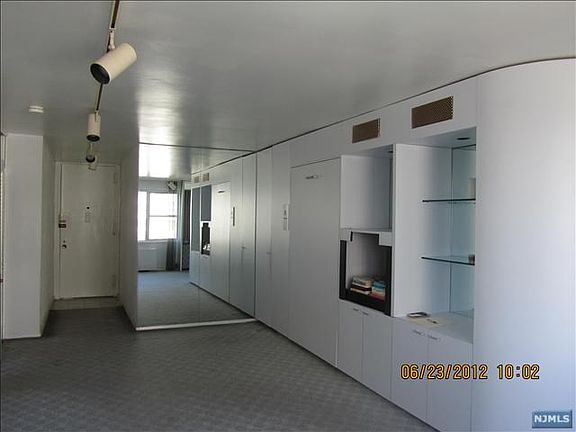 3rd image of 2077 Center Ave APT 15E