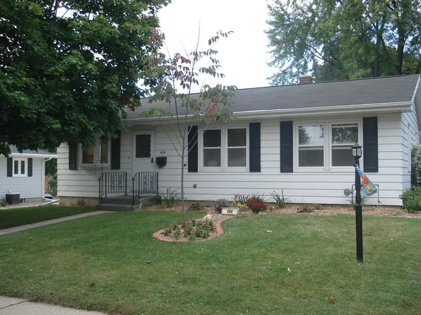 404 W Cramer St, Fort Atkinson, WI 53538