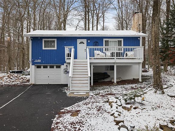 2nd image of 2825 Fairhaven Dr