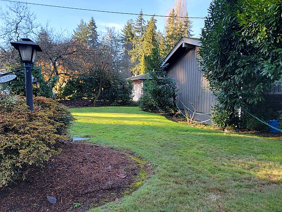 2nd image of 12454 NE 6th Pl