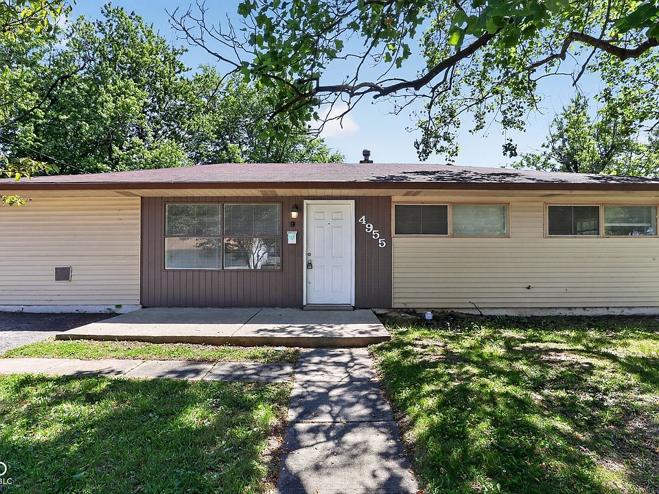 1st image of 4955 N Kenyon Dr