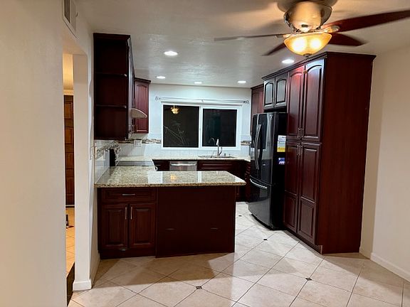 2nd image of 1073 Whitebick Dr