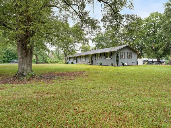 90 S Fairfield Rd, Greenville, SC 29605