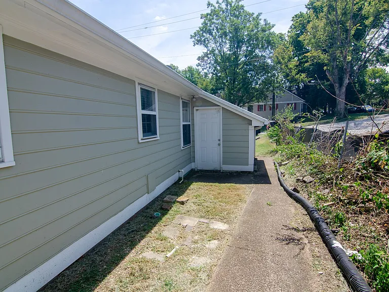 3105B Wellington Ave #B — Photo 21