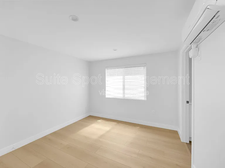 1603 Vuelta Grande Ave #1607-A3 — Photo 7