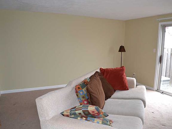 2nd image of 10134 E Dedham Dr