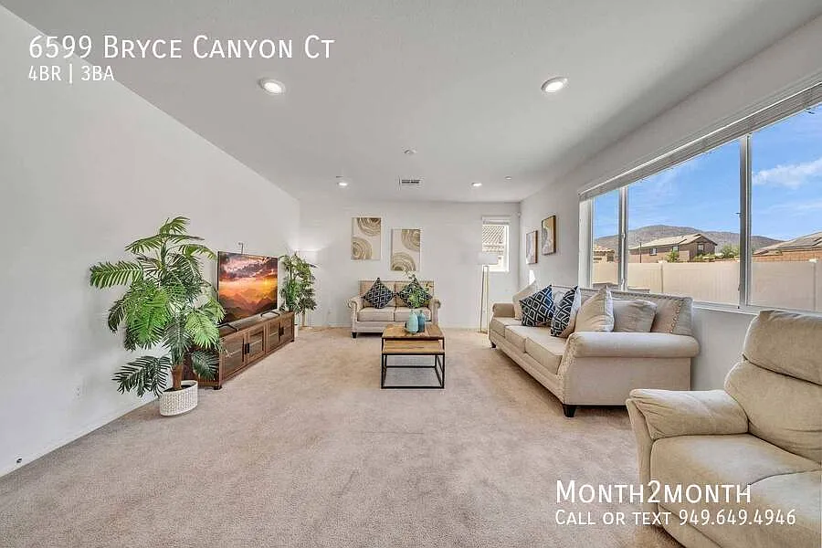 Retreat on Bryce Canyon Ct — Photo 2