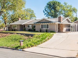 11126 Western Hills Dr, Riverside, CA 92505