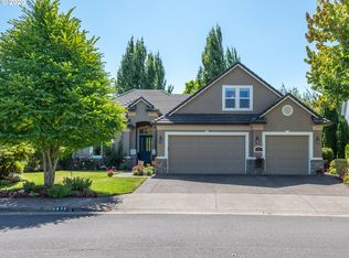 2973 Edgewater Dr, Eugene, OR