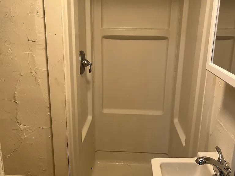 209 Church St #4 — Photo 5