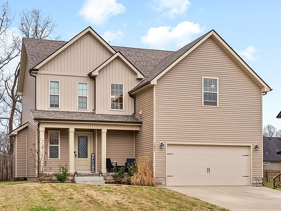 2nd image of 1321 Sussex Dr