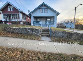1601 E 43rd St, Kansas City, MO 64110
