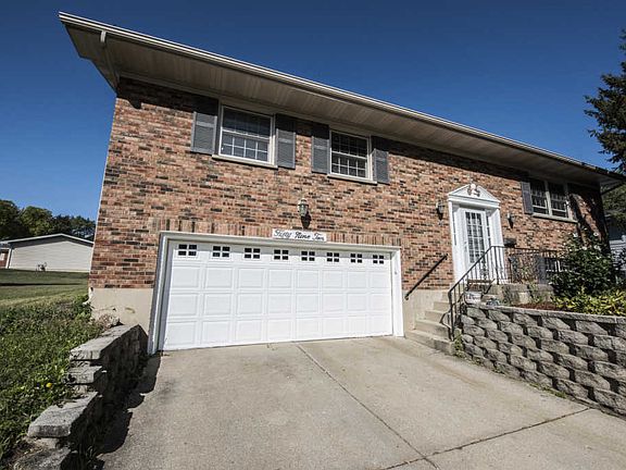 2nd image of 5910 Dover Dr