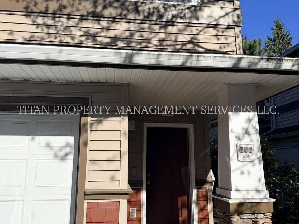 1st image of 10871 SW Canterbury Ln Suite 204