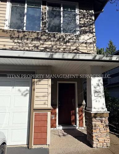 10871 SW Canterbury Ln #204 Photo 1