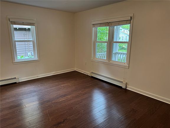 3rd image of 306 2nd St