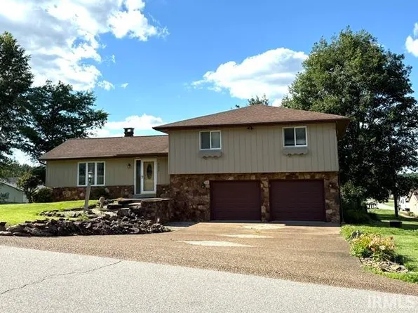 732 E 21st St, Ferdinand, IN 47532
