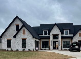 42 Turtle Creek Dr, Benton, LA 71006