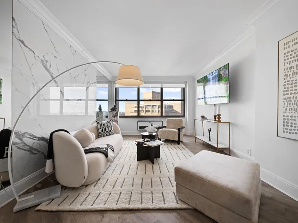 7002 Blvd East image 1 of 43