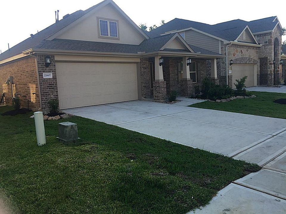 1st image of 22607 Miramar Bend Dr