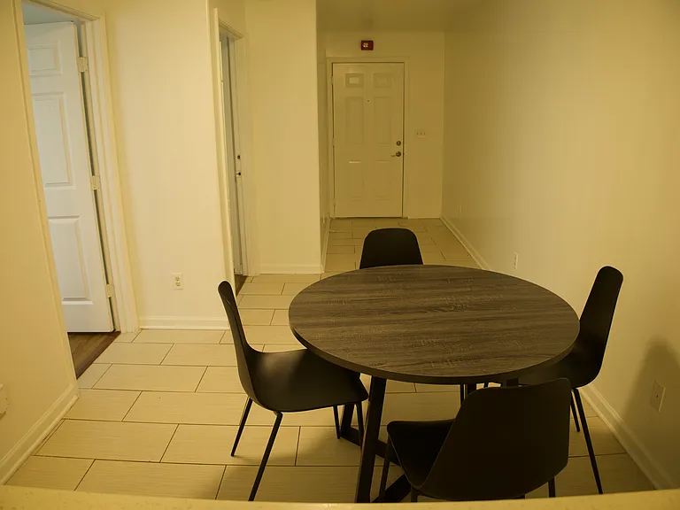 College Center Apartments — Photo 92