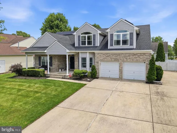 219 Jamestown Blvd, Hammonton, NJ 08037