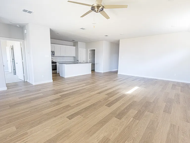6732 Denim Dr — Photo 5