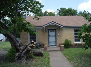 1209 N 17th St, Waco, TX 76707