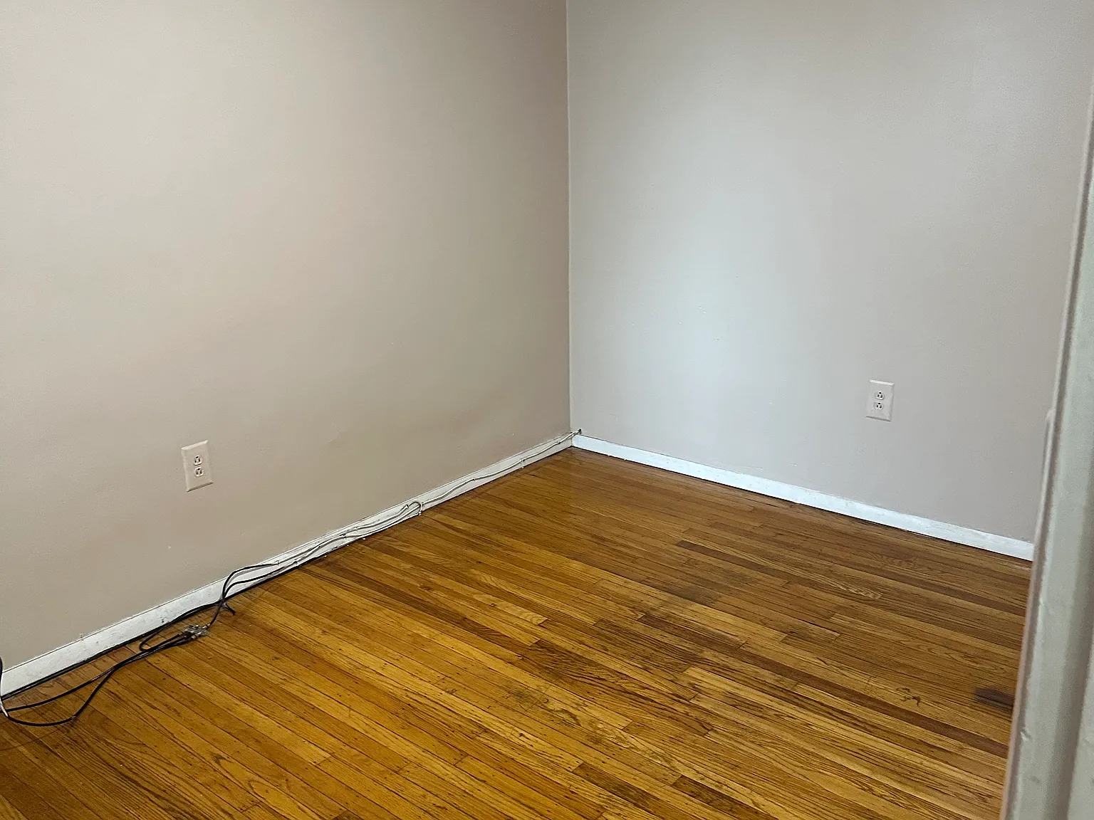 6533 Rising Sun Ave — Photo 4