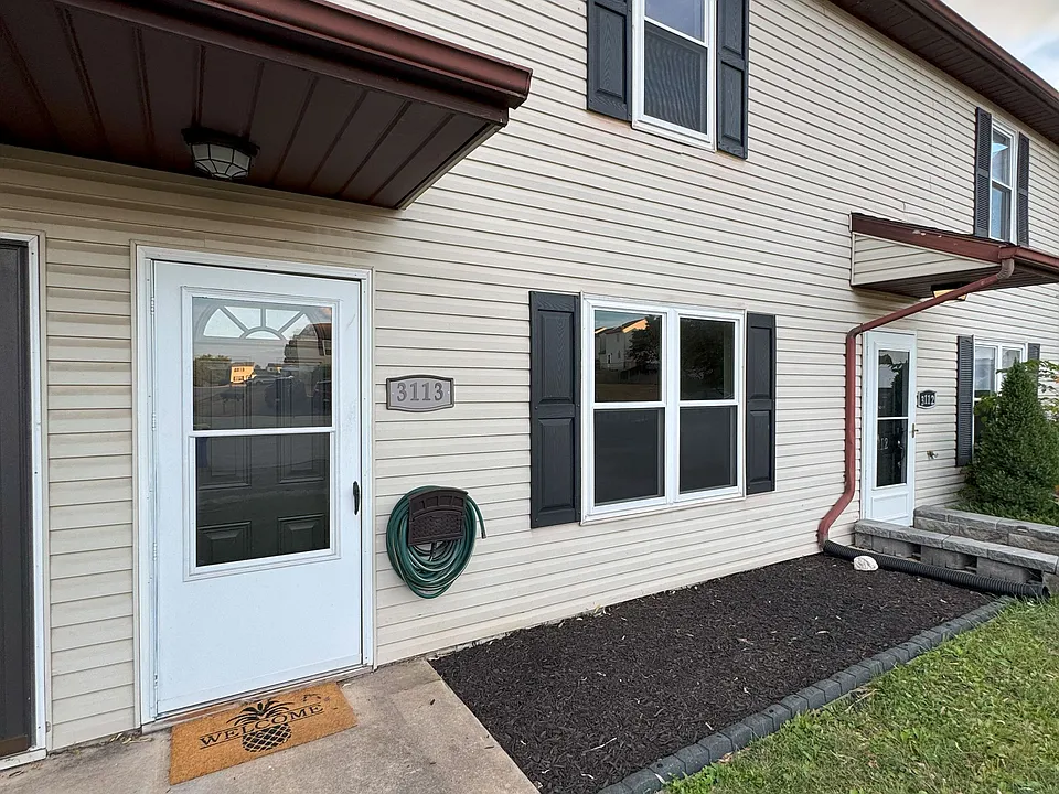 3113 Galaxy Rd