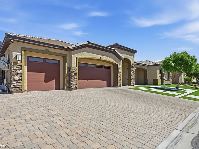 3922 Jacob Lake Cir — Photo 5
