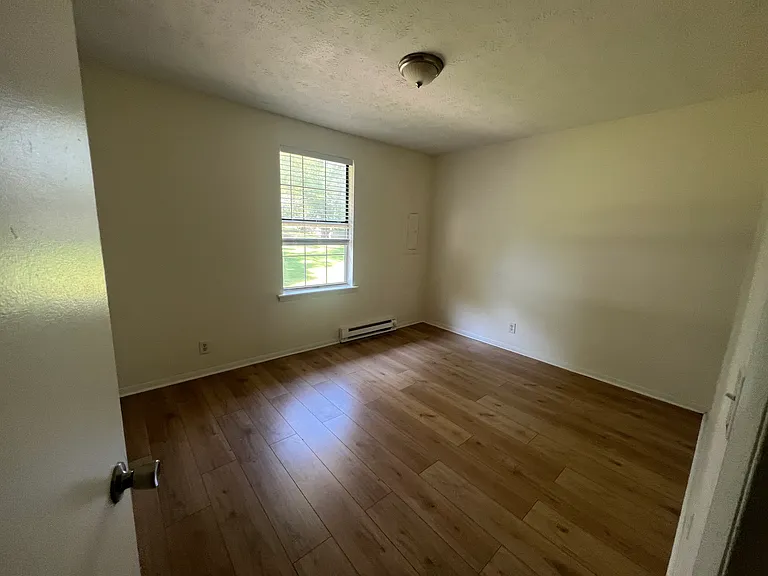 206A E Palestine Ave #B — Photo 3