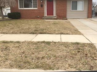 4853 Moore St, Wayne, MI 48184