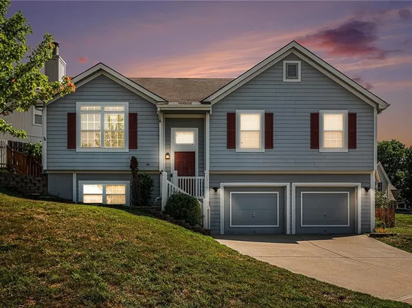 1316 NW 74th Ter, Kansas City, MO 64118