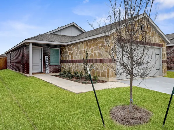 2009 Belgian Dr, Aubrey, TX 76227