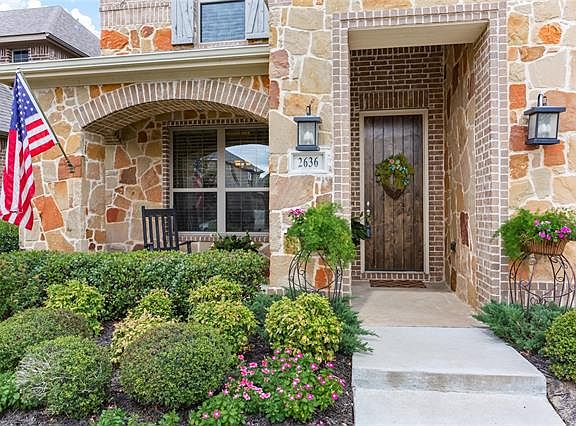 3rd image of 2636 Walnut Creek Ln