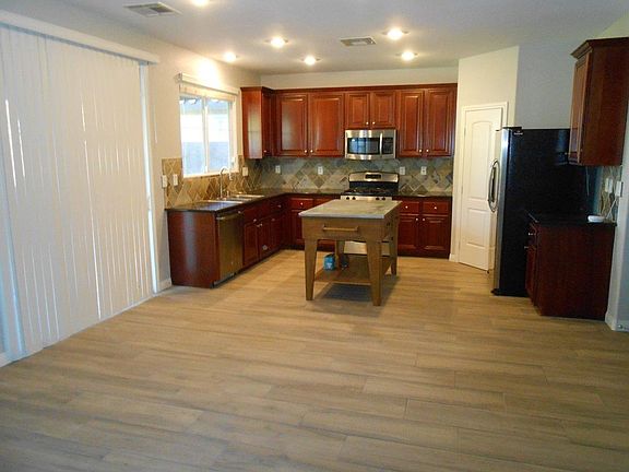 2nd image of 7288 Apache Mission Ct