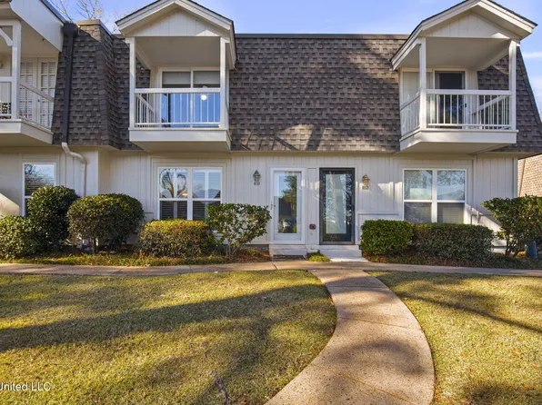 550 Post Rd APT 121, Ridgeland, MS 39157