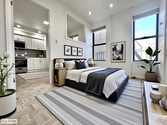 4th image of 168 India St APT 7